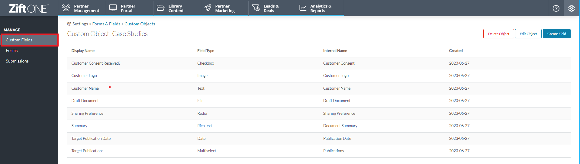 admin_custom_object_custom_fields.png