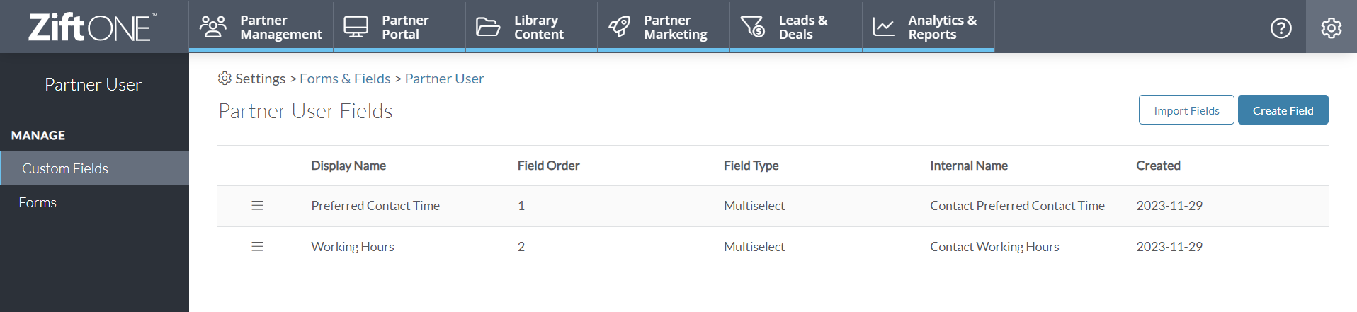 admin_custom_form_custom_fields.png